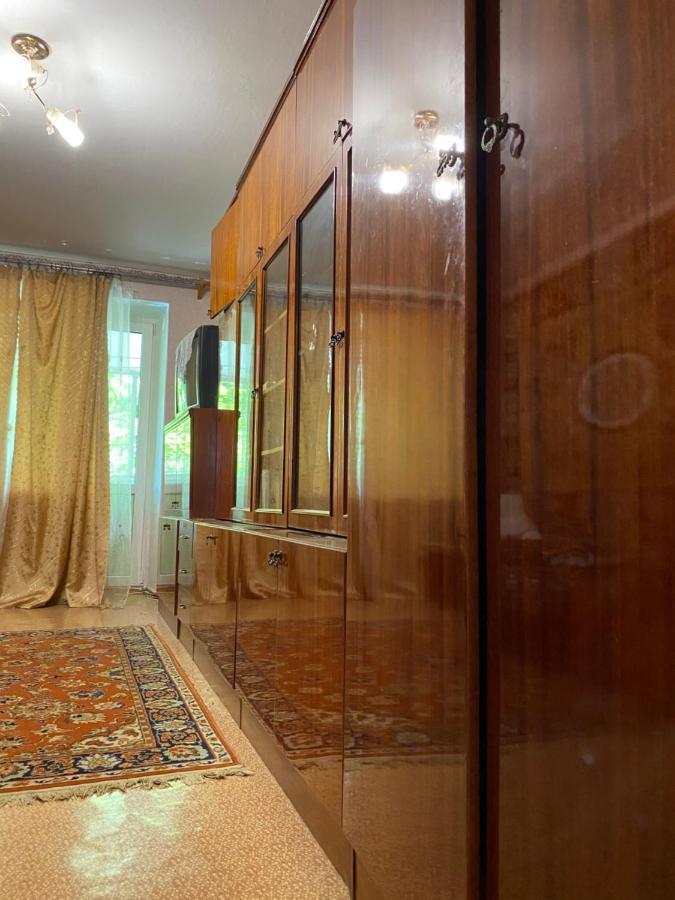 В Самом Центре Myrhorod Eksteriør bilde